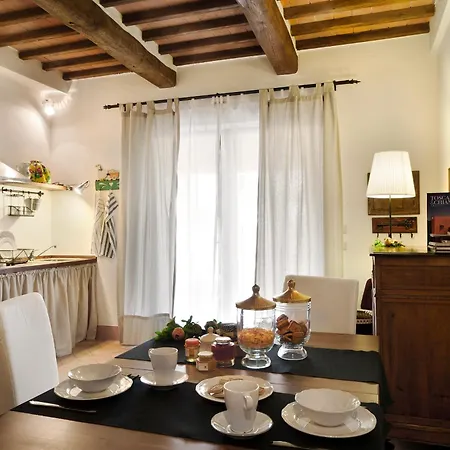 Bosco Ai Marzi - 2 With Shared Pool Daire Poggibonsi